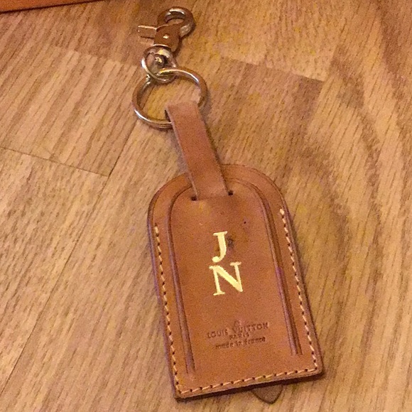 Louis Vuitton luggage tag gold JN - Picture 2 of 9